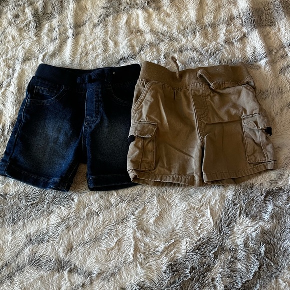 Cat & Jack Other - Cat & Jack 2 Pack Shorts (boys) 18 month
